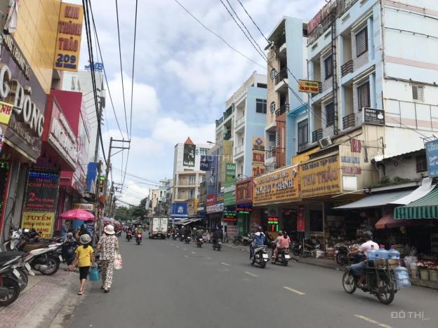 Mặt tiền đường Tân Hương, gần chợ. DT 5.8x14m, cấp 4, giá 15.3 tỷ TL 12992687