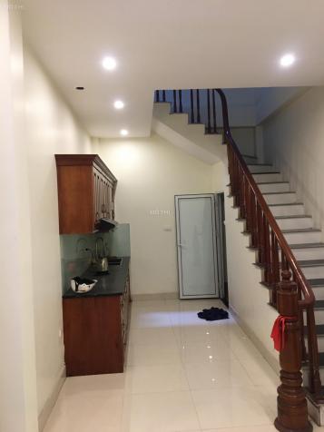 Bán nhà Mễ Trì 34m2 xây 4 tầng 1 tum, 3 ngủ ô tô đỗ 50m, giá 2.3 tỷ. Lh Thực 0989015276 12997540