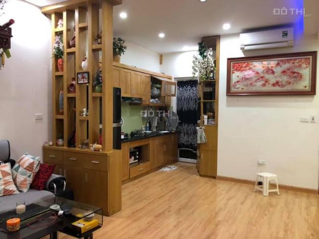 Bán căn hộ tầng trung 3 phòng ngủ, 90.6m2 tại VP5 Linh Đàm, nội thất đầy đủ, đã sửa lại cực đẹp 13000669