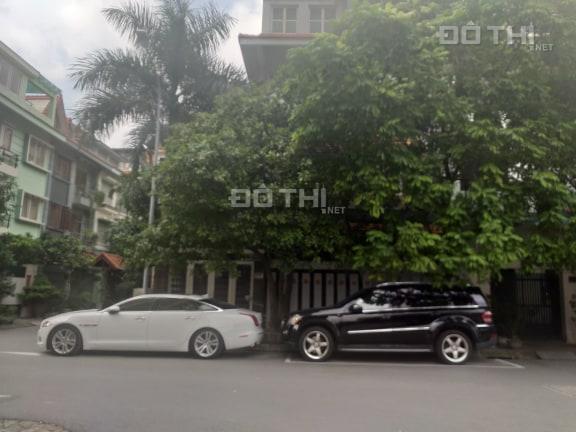 Bán nhà riêng tại đường Hoàng Cầu, Đống Đa, Hà Nội, diện tích 75m2, giá 20 tỷ 13004959