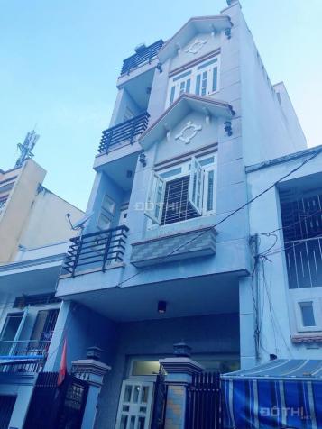 Cho thuê nguyên căn nhà MT Trần Quang Khải, P. Tân Định, Quận 1 13006321