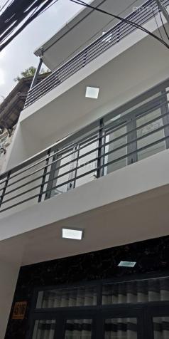 Chính chủ cho thuê nhà mới xây nguyên căn 3 lầu 3 PN tại 45/106 Nguyễn Văn Đậu, P6, BT 13007138