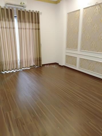 Bán LK Văn Khê - Hà Đông siêu đẹp, ở ngay, 50m2 + gara ô tô + vỉa hè, chỉ 6.8 tỷ. LH 0965164777 13010225