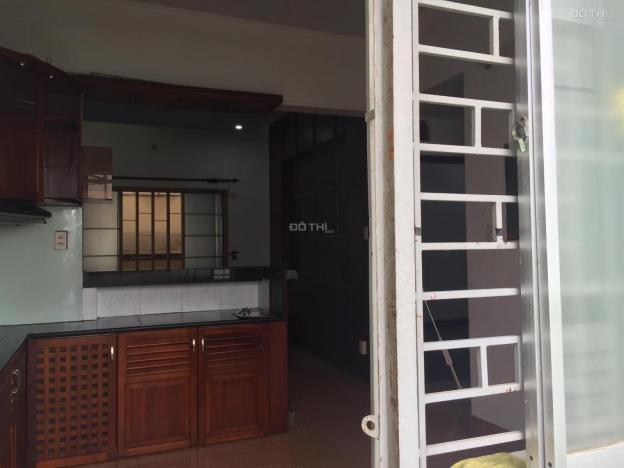 Cần bán chung cư 5 tầng khu An Phú, An Khánh, 68m2, 2PN, đã có sổ hồng, giá 2.35 tỷ. LH: 0906889776 13010284