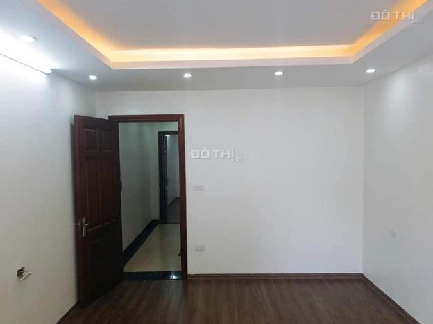 Chỉ 4 tỷ 8 bạn có nhà 5 tầng, 50m2, tại phố Bạch Mai Hai Bà Trưng ô tô đỗ KD. LH: Mr Sáu 0972767472 13012795