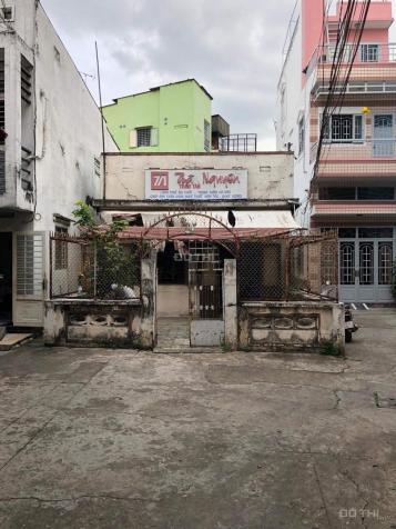 Bán nhà cấp 4 góc 3 MT hẻm 3m đường Lê Quang Định, p. 14, quận Bình Thạnh. DT: 5,5x18m, vuông vức 13015433