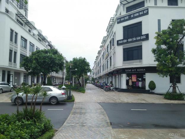 Cho thuê gấp căn góc shophouse Vinhome Gardenia, Hàm Nghi, 250m2 x 5 tầng, tuyến phố HQ sầm uất 13030197