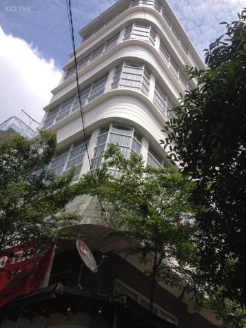Bán nhà MT Võ Văn Kiệt, DT 12x25m nhà đất vuông vức xây được cao tầng cách chợ Bến Thành 3 phút xe 13033816