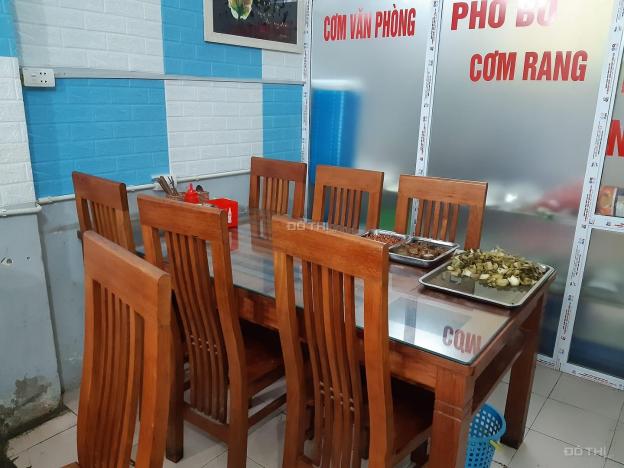 Sang nhượng cửa hàng cơm bình dân & văn phòng DT 83m2 MT 4m, đường Quang Trung Q. Hà Đông Hà Nội 13038650