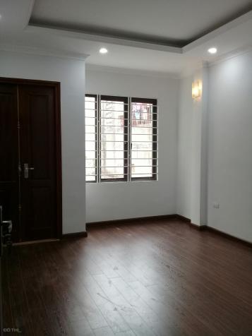 Bán nhà Vương Thừa Vũ, gần trường TH Nguyễn Trãi, 45m2 x 5T đẹp, ô tô cách 5m, giá 4,69 tỷ 13038881