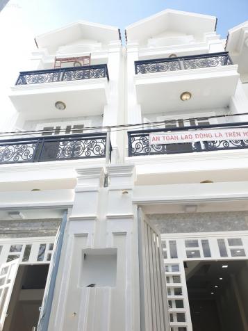 Nhà bán giá đầu tư, 4.65 tỷ, sát Phạm Văn Đồng, 135m2, nhà 2 lầu mới 100%, chính chủ ngộp bán gấp 12843804