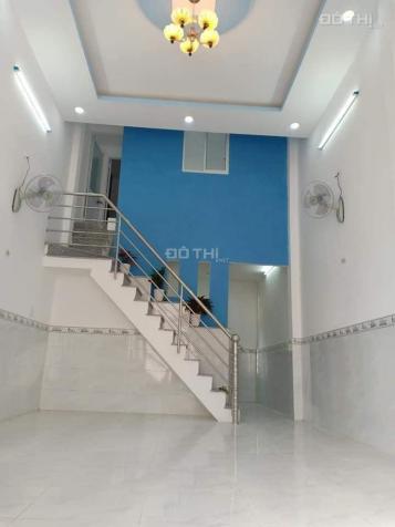 Cần bán nhà quận 10, hẻm thông ra Lý Thái Tổ, DT 33m2 giá chỉ 4,5 tỷ 13045068