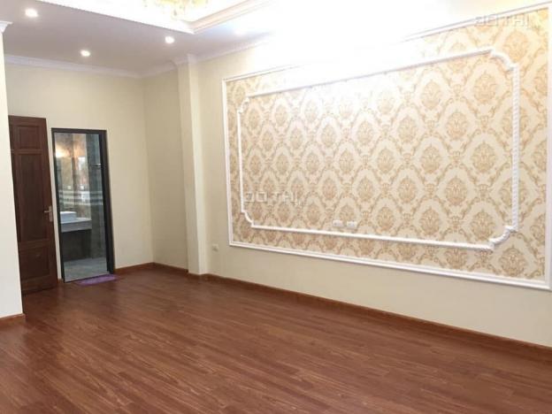 Bán nhà 50m2 Nguyên Hồng, 5 tầng, MT 4.2m, phân lô, ô tô tránh, kinh doanh, giá 8.9 tỷ 13046577