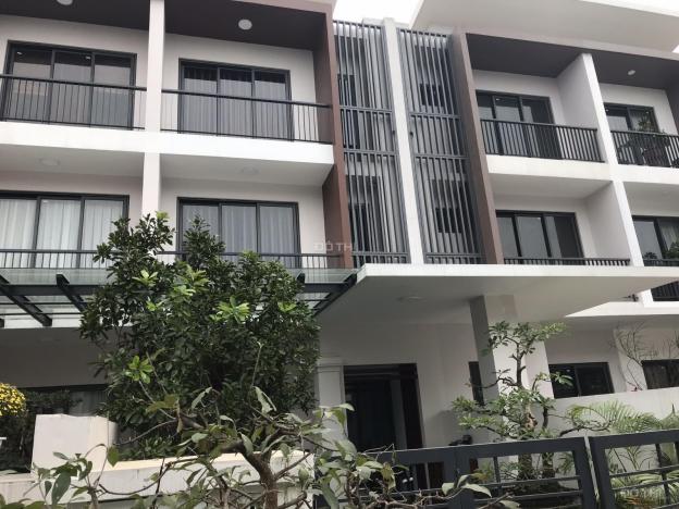 Bán cắt lỗ liền kề tiêu chuẩn hướng Nam ST4, 112.5m2, gần công viên, suối nước. LH 0911337895 13052758