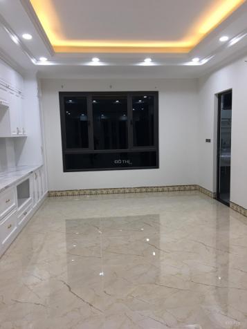 Bán tòa nhà VP Huỳnh Thúc Kháng, Nguyên Hồng, Đống Đa, 86m2x8T, thang máy, 2 mặt đường, 21 tỷ 13059244