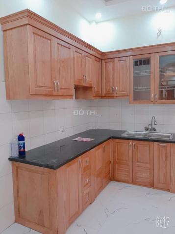 Bán nhà Quần Ngựa, diện tích 42m2*4 tầng, giá 4.2 tỷ 13060696