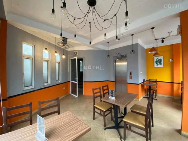 Bán nhà mặt ngõ Nguyễn Chí Thanh, ô tô tránh, thang máy, 40m2, 7 tầng, 8 tỷ 7. LH Phú 0866432238 13064208