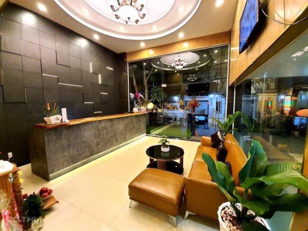 Bán khách sạn 3 sao đường Cửu Long, P. 2, Tân Bình, ngay cổng sân bay, hầm, 6 tầng, giá 50 tỷ 13066032