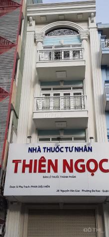 Bán nhà 28 Nguyễn Văn Giai, Quận 1. Diện tích: 4,7x17m, nhà trệt, 3 lầu 13067091