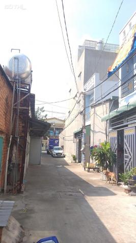 Cần bán nhà 1 sẹc Nguyễn Thị Kiểu, quận 12, 5mx12m, 3 lầu, hẻm 6m, 4.55 tỷ 13069389