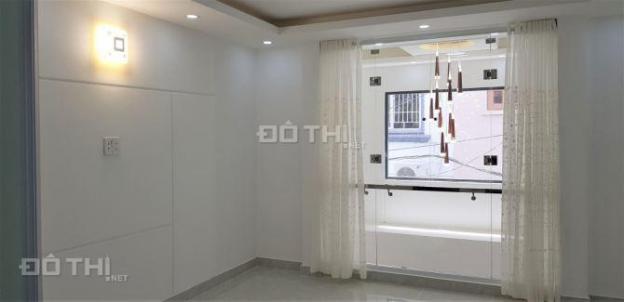 Cần bán gấp nhà mới xây, ô tô vào nhà Thích Quảng Đức, Phú Nhuận, 45m2, 8,5 tỷ 13071297