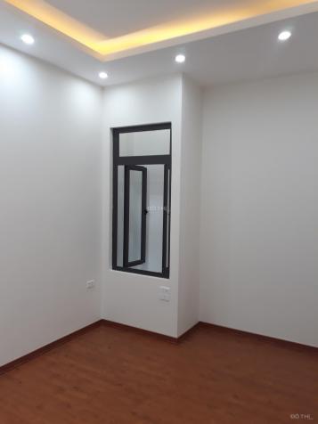 Siêu hot, bán nhà Yên Nghĩa 40m2, 4 tầng, kinh doanh sầm uất, lô góc, ô tô vào nhà. Giá 1.87 tỷ 13072718