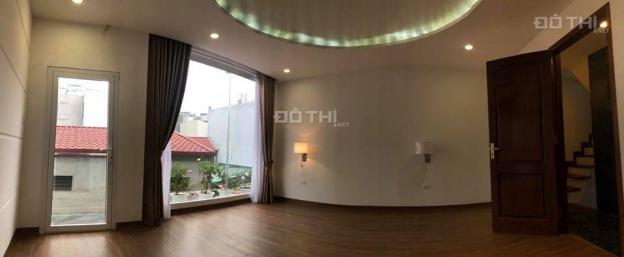 Bán nhà phố Đội Cấn, Ba Đình, thang máy, 40m2, 7 tầng, MT 5m, 5.65 tỷ, liên hệ 0945818836 13074025