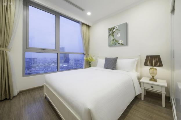 Cho thuê gấp căn hộ Vinhomes Central Park, Bình Thạnh, 2 PN 84m2, giá 24.49 triệu/th 13075708