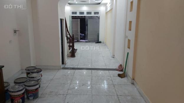 Bán nhà phố Chùa Láng, Đống Đa, kinh doanh 65m2 x 5T, giá 7.3 tỷ, LH: 0842063837 13076216