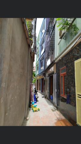 Cần bán gấp nhà 4 tầng ở Quang Tiến, Đại Mỗ, Nam Từ Liêm. Nhà mới xây, nội thất đầy đủ, LH ngay 13076701