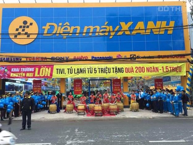 Bán nhà MT kinh doanh, kế bên siêu thị Điện Máy Xanh, DT: 5x17m, 1 trệt 2 lầu. 0937503882 13085196