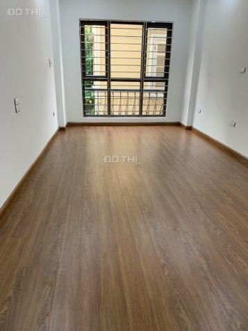 Bán nhà Cù Chính Lan, Thanh Xuân, 30m2 x 5tầng, ngõ thông, cách mặt phố 10m, giá 3,65 tỷ 13086365