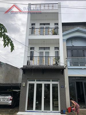 Bán nhà chính chủ 1 trệt 2 lầu tặng nội thất khu dự án Châu Long - Long Phước - quận 9 13090247