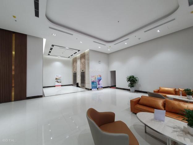 Bán căn hộ penthouse 228m2, giá 7 tỷ ngay cạnh hồ và công viên nhận nhà luôn, LH 0983668091 13090643