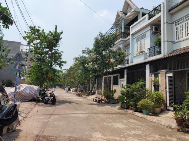 Bán nhà KDC vip Hóc Môn 5x15m 2 lầu gần chợ Đại Hải, cách Phan Văn Hớn 500m, đường 10m thông 13090703