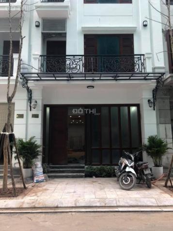 Bán nhà phố Dịch Vọng Hậu mặt vườn hoa Tôn Thất Thuyết 8 tầng 1 hầm kinh doanh, cho thuê cực tốt 13092147