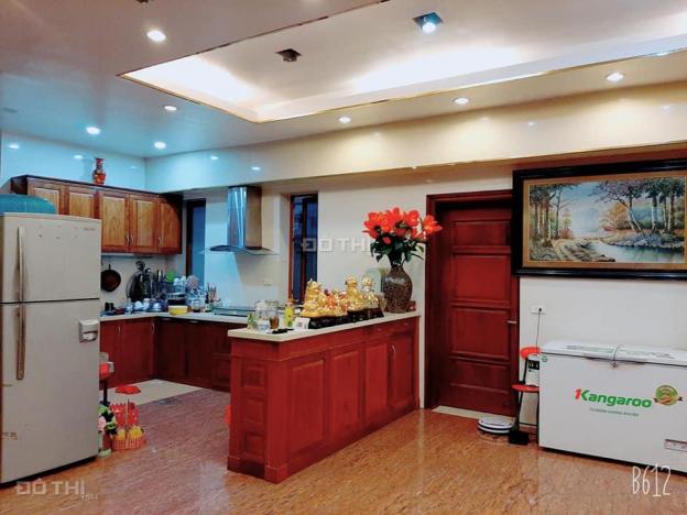 Bán siêu biệt thự nhà vườn Hapulico, Nguyễn Huy Tưởng, Thanh Xuân. 240 m2 x 4T x MT 16m, 0902139199 13094034