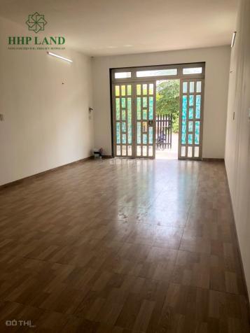 Cho thuê nhà 1 trệt 2 lầu, nhà mới, vị trí đẹp thuộc KDC Tân Phong, thích hợp nhu cầu ở và làm VP 13097586
