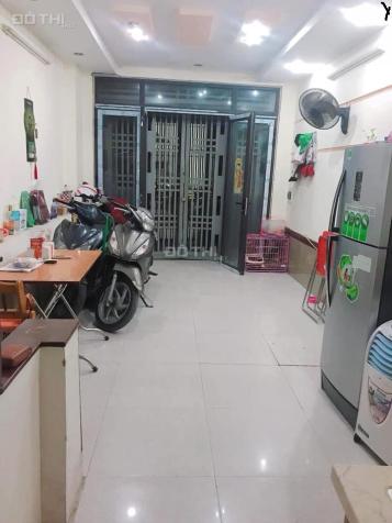 Quá rẻ nhà ngõ 204 Trần Duy Hưng, 30m2, chỉ 2,6 tỷ, LH 0989853369 12878090