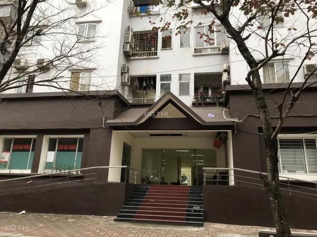 Cho thuê căn hộ chung cư CT6 Yên Hòa, 117m2, đồ cơ bản, 10 triệu/th 13106289