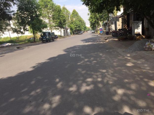 Bán lô đất mặt tiền đường D2 Man Thiện, Tăng Nhơn Phú A, quận 9 - 120 m2 - 7.8 tỷ 13109986