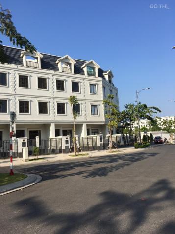 Chủ nhà cần bán 1 căn nhà phố Lakeview City, Quận 2, giá 9.8 tỷ còn thương lượng, LH 0907860179 13110361