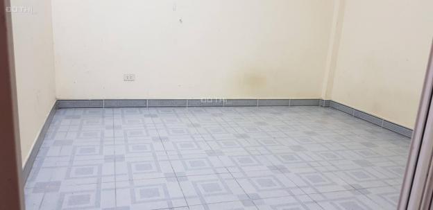 Chính chủ cho thuê CH chung cư mini, 25m2 riêng biệt, có bếp, chậu rửa, khép kín, để xe miễn phí 13110590