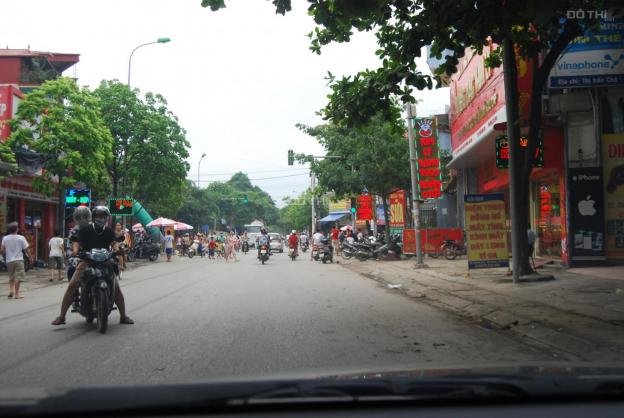 Chính chủ bán lô ngay TT Chờ - Yên Phong, sát chợ có thể kinh doanh được luôn 13116223