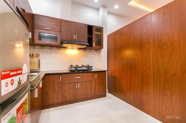 Cho thuê phòng 40m2 full nội thất MT 226 Nguyễn Đình Chiểu, Phường 6, Quận 3 13117022