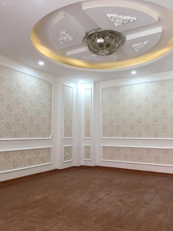 Bán nhà Đa Sỹ - Hà Đông 36m2 - 4T - 2.46 tỷ lô góc, ô tô đỗ gần, lh: 0379717239 13117111