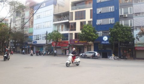 Bán nhà phố Trần Khát Chân, DT 240m2, MT 5.2m, giá 21 tỷ 13117825