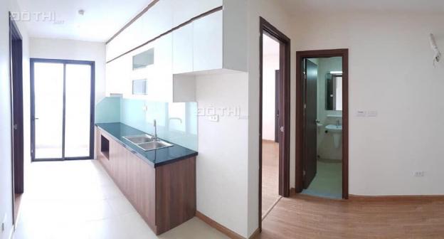 Cần bán ngay căn hộ chung cư Osaka Complex 3PN 2WC view hồ Linh Đàm 13118159