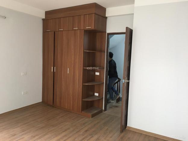 Bán nhà Đại Mỗ, 4 tầng, 31m2, 2.42 tỷ, có chỗ để xe ôtô. LH 0981969311 13125849