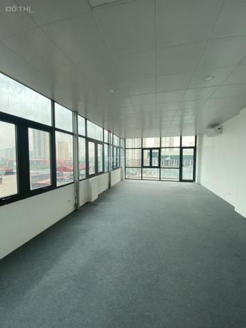 Cho thuê văn phòng tại Khuất Duy Tiến - 55 m2 sàn view 2 mặt thoáng đẹp 13126016